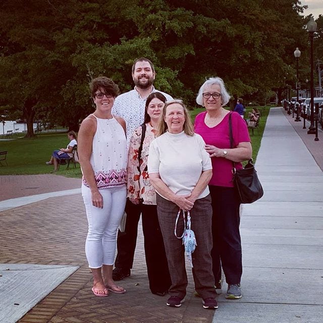 Our lovely team in #Syracuse #NY enjoying the last beautiful days of summer! . . . . . . #summer #MA | ConnectPay